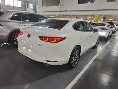 Mazda3 Axela 2023 2.0L Automatic Luster Edition - ფოტო 7