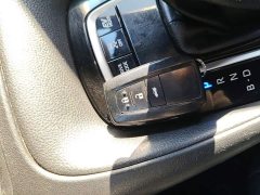 Toyota Corolla Hybrid 1.8H E-CVT Base - ფოტო 9