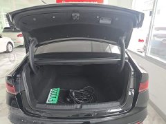 BYD Qin PLUS Glory Edition DM-i 55KM Leading - ფოტო 19