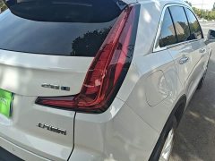 Cadillac XT4 2022 28T FWD Fashion Edition - ფოტო 8