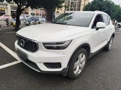 Volvo XC40 T3 Smart Fashion Edition - ფოტო 1