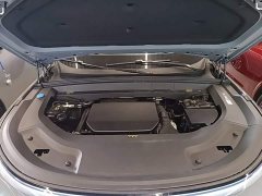 Li Auto L8 Ultra Smart Refresh Edition - ფოტო 20
