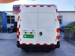 Maxus V80 2020 2.5T Manual Classic City Logistics King Short Wheelbase Mid-Roof 2/3-Seater - ფოტო 6