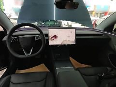 Tesla Model 3 2023 Rear-Wheel Drive - ფოტო 10
