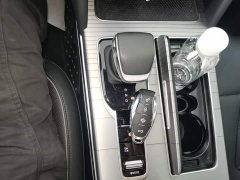 FAW Red Flag HS7 PHEV 2.0T PHEV AWD Flagship Comfort 6-Seater - ფოტო 14