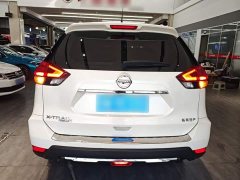 Nissan Qashqai 2.0L FWD Smart Connect Premium Edition - ფოტო 6