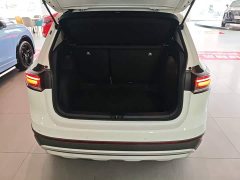 Volkswagen Touareg 2026 Sharp 300TSI Sharp Enjoy Edition - ფოტო 19