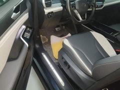 Volkswagen ID.6 CROZZ Standard Range PURE Edition - ფოტო 16