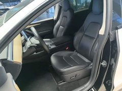 Tesla Model Y Standard Range RWD - ფოტო 15
