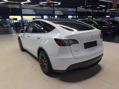 Tesla Model Y Standard Range RWD - ფოტო 5
