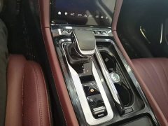 FAW Hongqi H5 PHEV 130 Super Hybrid Edition - ფოტო 14