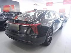 FAW Hongqi H5 PHEV 130 Super Hybrid Edition - ფოტო 7