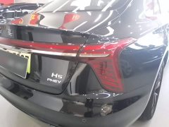 FAW Hongqi H5 PHEV 130 Super Hybrid Edition - ფოტო 8