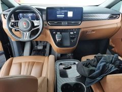 FAW Red Flag HQ9 PHEV 2.0T AWD Business Edition - ფოტო 10