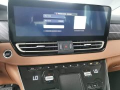 FAW Red Flag HQ9 PHEV 2.0T AWD Business Edition - ფოტო 13