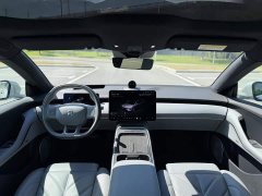 NIO ET5T 75kWh Touring - ფოტო 15