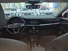 Volkswagen Passat Outstanding Edition 380TSI Dragon Ascendant Version - ფოტო 10