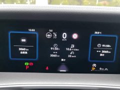 Volkswagen Taos L 380TSI AWD Luxury - ფოტო 12