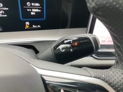Volkswagen Taos L 380TSI AWD Luxury - ფოტო 14