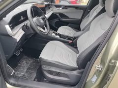 Volkswagen Taos L 380TSI AWD Luxury - ფოტო 15