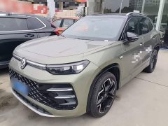 Volkswagen Taos L 380TSI AWD Luxury - ფოტო 2