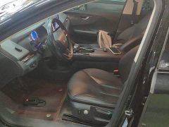 FAW Red Flag E-QM5 Facelift Base Mobility Edition - ფოტო 15