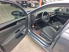 Volkswagen Passat 2022 330TSI Starry Sky Luxury Edition - ფოტო 16