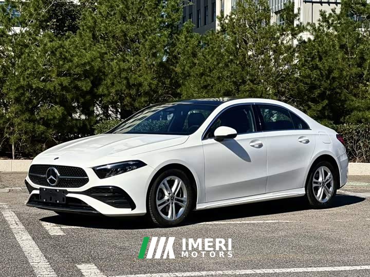 Mercedes-Benz A-Class Facelift A 180 L - ავტომობილი ჩინეთიდან