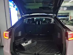 Tesla Model Y 2022 Facelift Rear-Wheel Drive - ფოტო 19