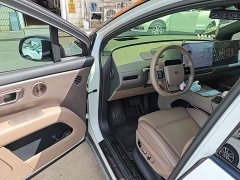 Li Auto i6 Four-Wheel Drive Standard Edition - ფოტო 16