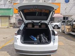 Li Auto i6 Four-Wheel Drive Standard Edition - ფოტო 19