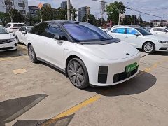 Li Auto i6 Four-Wheel Drive Standard Edition - ფოტო 4