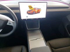 Tesla Model Y Rear-Wheel Drive - ფოტო 13