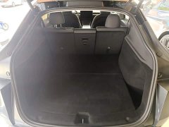 Tesla Model Y Rear-Wheel Drive - ფოტო 19
