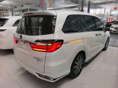 Honda Odyssey 2022 2.0L e:HEV Sharp Comfort Edition - ფოტო 7