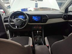 Volkswagen Jetta VS7 280TSI Automatic Entry-Level - ფოტო 10