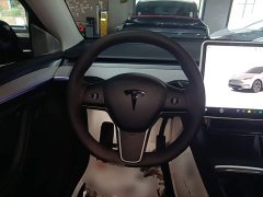 Tesla Model Y Rear-Wheel Drive - ფოტო 11