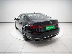 Volkswagen Passat Outstanding Edition 280TSI Business Version - ფოტო 5