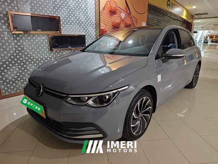 Volkswagen Golf Facelift 280TSI DSG Pro - ავტომობილი ჩინეთიდან