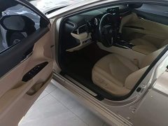Toyota Camry 2021 2.0G Luxury - ფოტო 16
