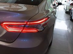 Toyota Camry 2021 2.0G Luxury - ფოტო 8