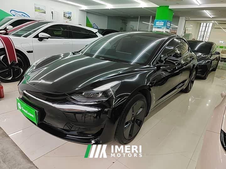 Tesla Model 3 Rear-Wheel Drive