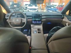 NIO ES8 75kWh - ფოტო 10