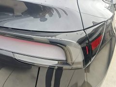 Tesla Model Y Rear-Wheel Drive - ფოტო 8