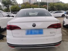 Volkswagen Bora 200TSI DSG Comfort Pro - ფოტო 6