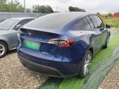 Tesla Model Y Long Range All-Wheel Drive - ფოტო 7
