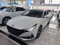 Hyundai Elantra 1.5L CVT GLX Elite - ფოტო 1