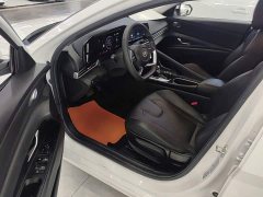 Hyundai Elantra 1.5L CVT GLX Elite - ფოტო 16