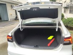 SAIC MG i6 MAX New Energy 2022 EV 500 Panoramic Roof Deluxe Edition - ფოტო 19