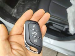 SAIC MG i6 MAX New Energy 2022 EV 500 Panoramic Roof Deluxe Edition - ფოტო 9